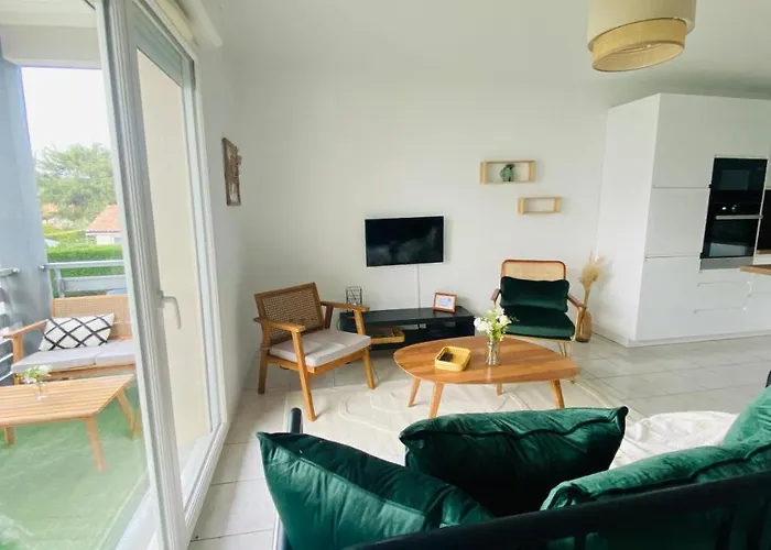 Rénové Avec Balcon Et Parking Proche Saint-émilion *
