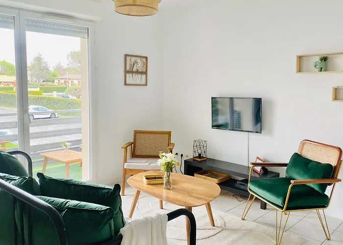 公寓 Renove Avec Balcon Et Parking Proche Saint-emilion